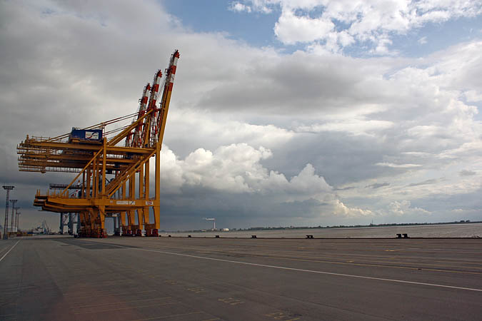 Bremerhaven - Warten auf Arbeit 