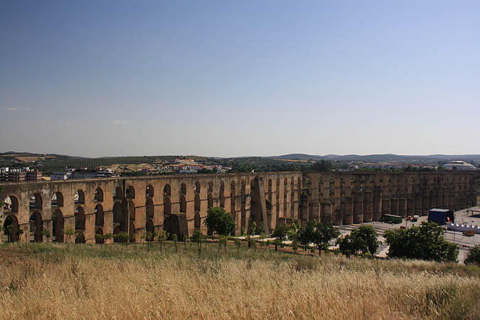 Portugal - Das beeindruckende Aquädukt von Elvas