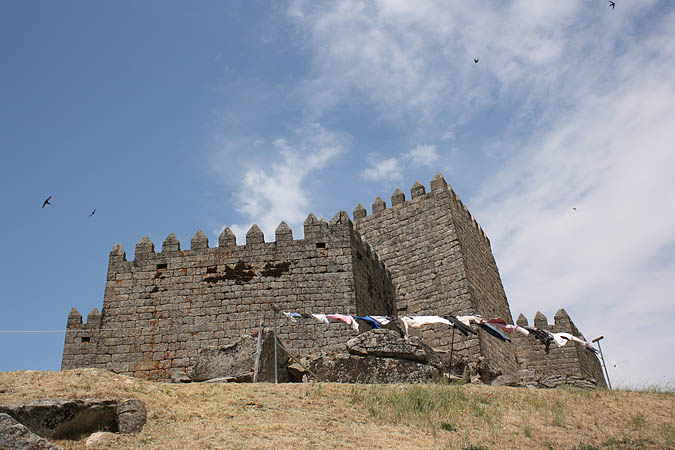 Portugal - Wäsche und Kastell