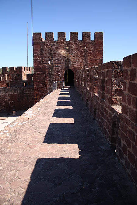 Portugal - Das Kastell von Silves ist gut in Schuss 