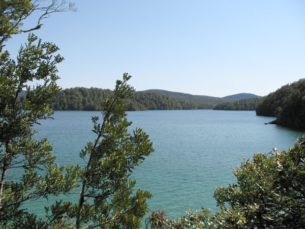 49_lake_waikareiti_08_hk