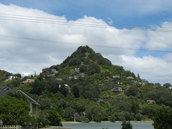 67_paku_hill_02_hk