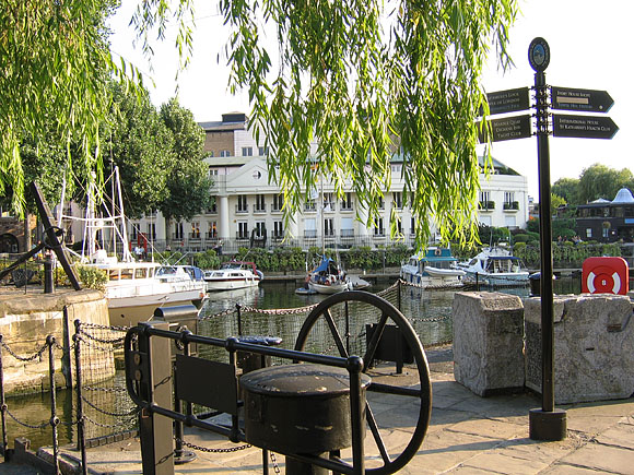 02_katharines_wharf_05